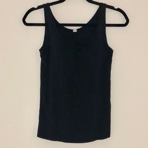 Uniqlo AIRism tank with built in bra